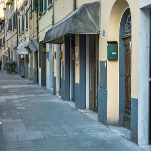 Gasthuis Luxury, Pistoia